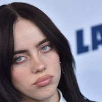 Billie Eilish : un titre samplé sur Naps ?