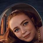 Prada recrute deux stars de Stranger Things pour sa collection hiver 2026 dans une pub sublime qui tourne le dos à l'IA