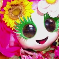 Mask Singer 2026 : On a démasqué le Bouquet, et c'est une chanteuse très populaire que vous connaissez bien !