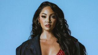 Wejdene renoue avec le R&B sur "Terminer"