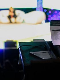 Cette émission serait géniale, mais on ne la verra surement jamais en France : "Les chaînes ont peur"