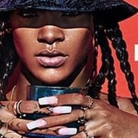 Rihanna nue en couverture de "Lui"