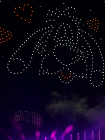 Avant-première : j'ai vu le nouveau spectacle nocturne du Parc Astérix, ses drones vont voler la vedette à Toutatis