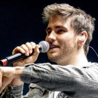 "Partez !" : Julien Lieb s'emporte en plein concert