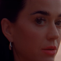 Katy Perry au sommet avec "Lifetimes"