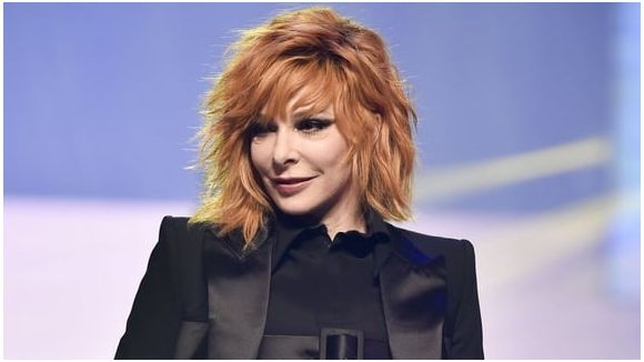 Mylène Farmer : "Devant soi" en streaming