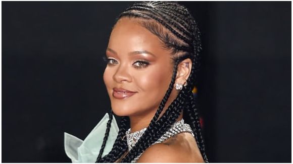 Rihanna "s'amuse" sur son nouvel album
