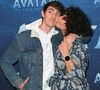 Vaimalama Chaves (Miss France 2019) et son compagnon Nicolas Fleury à la première du film "Avatar: La Voie de l'Eau" au cinéma Le Grand Rex à Paris, le 13 décembre 2022. © Guirec Coadic/Bestimage