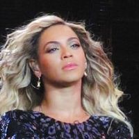 Beyoncé poursuivie en justice par deux fans