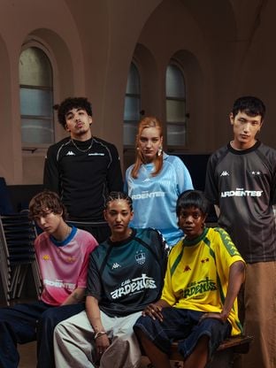 Kappa x Les Ardentes : la collab qui transforme le maillot de foot en pièce mode