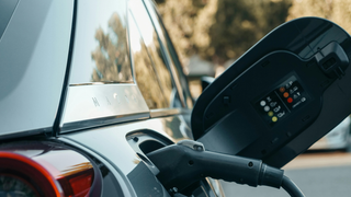 BMW veut écraser Tesla avec son nouveau modèle 100% électrique dès 2026