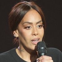 Amel Bent : un nouvel album et un titre poignant