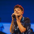 Louis Tomlinson demande à rembourser ses fans en plein concert
