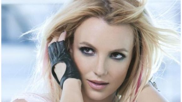 Britney Spears : duel avec les paparazzis