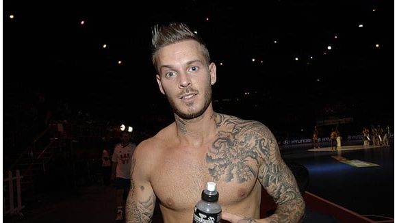 M. Pokora s'attaque au "Roi Lion"