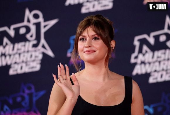 Info - Marine Delplace («Star Academy») rejoint la troupe des Enfoirés - Marine Delplace au photocall de la 27ème édition des NRJ Music Awards au palais des Festivals de Cannes, France, le 31 octobre 2025. © Dominique Jacovides/Bestimage # 27th NRJ Music Awards in Cannes, France, on October 31, 2025. | 00730661
