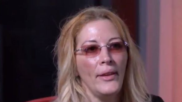 Loana donne de ses nouvelles, les internautes en roue libre...