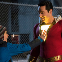 Shazam : Zachary Levi a-t-il triché avec un costume rembourré ? Il met fin aux rumeurs