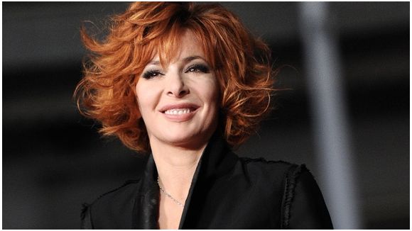 Le top 5 des meilleurs titres de Mylène Farmer