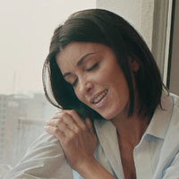 Jenifer dévoile "Encore et encore"