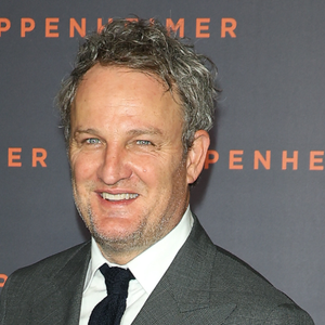 Jason Clarke rejoint le casting du film Gundam pour Netflix