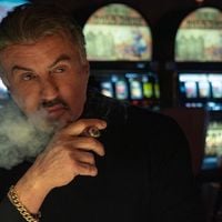 La série Tulsa King licencie 26 employés quelques jours avant le tournage de la saison 4, dont la doublure cascade de Sylvester Stallone, qui travaillait avec lui depuis 14 ans