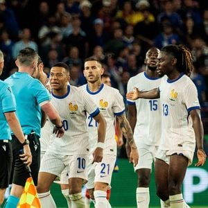 Kylian Mbappé s'en prend à l'arbitre après la défaite de l'Equipe de France contre l'Espagne en demi-finale de Ligue des Nations le jeudi 5 juin 2025