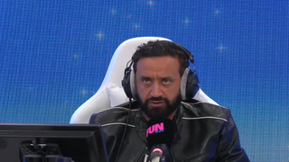 Capucine Anav demande à Cyril Hanouna de la pistonner pour rejoindre une émission de M6 : "on va appeler"