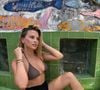 Kelly Vedovelli en vacances en Thaïlande.