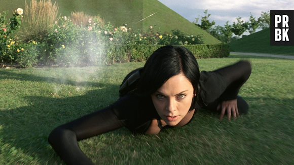 Charlize Theron dans Aeon Flux.