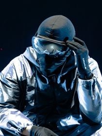 "Je ne peux pas me forcer" : Houdi prend une décision radicale et courageuse concernant sa tournée