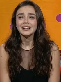 Cette actrice 100% IA n'existe pas, mais elle enflamme Hollywood et tous les agents se l'arrachent, "On veut qu'elle devienne la prochaine Scarlett Johansson"