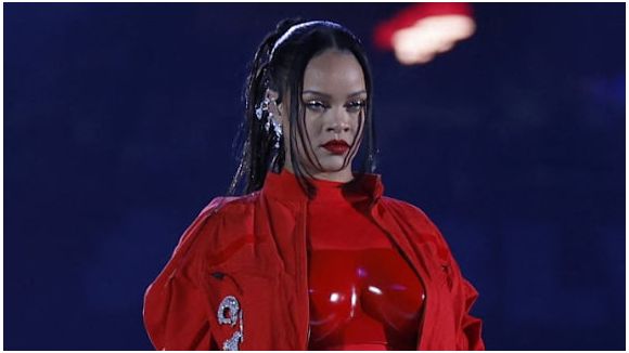 Rihanna au Super Bowl : un show "décevant" ?