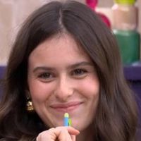 Jeanne : un million pour son single !