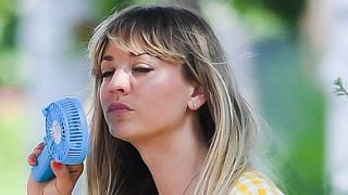 Lutter contre la canicule avec un mini-ventilateur ? C'est une fausse bonne idée !