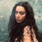 Charli xcx : une BO magistrale pour "Wuthering Heights"