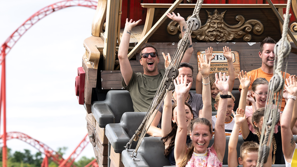 Coup de tonnerre : le meilleur parc d'attractions français va s'exporter en Allemagne ! Ce parc méconnu va devenir un futur géant européen