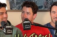 Le podcast des Jonas Brothers.