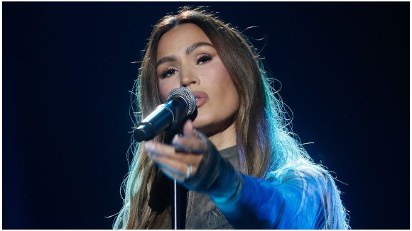 Vitaa touche en plein coeur avec "Promets-moi"