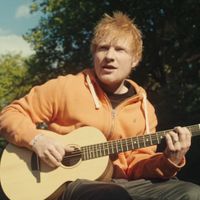 Ed Sheeran surprend une joggeuse à Londres