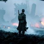 "Un chef-d'oeuvre du cinéma de guerre qui n'a jamais été surpassé" : Christopher Nolan s'enthousiasme pour l'un des meilleurs films de guerre de l'histoire du cinéma