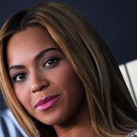 Beyoncé & André 3000 reprennent A. Winehouse