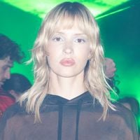 "Des similitudes qui interpellent" : Angèle a-t-elle plagié ce collectif techno avec son dernier clip ?