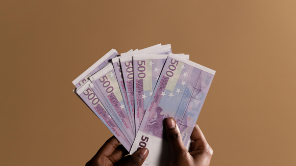 Le choix de votre vie : 3 000€/mois à vie ou 5 millions d'euros cash ? La réponse qui va changer votre futur