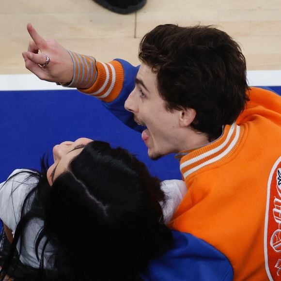 New York, NY  - Timothee Chalamet and Kylie Jenner take in Game 5 Pacers vs Knicks at Madison Square Garden in New York.



Pictured: Kylie Jenner, Timothee Chalamet