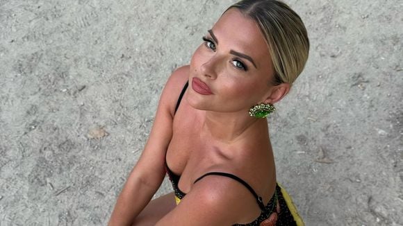 Kelly Vedovelli comparée à une "escorte" sur Instagram, la chroniqueuse de Cyril Hanouna réagit parfaitement