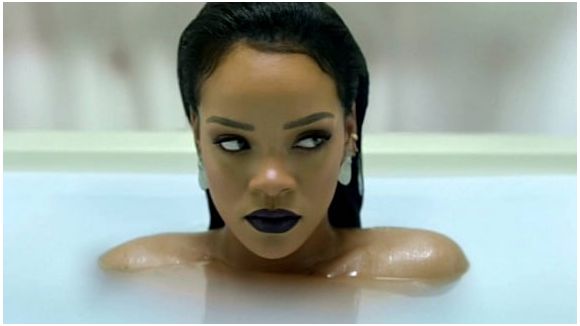 Rihanna : "Anti" encore reporté