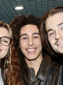 "La vie est dure" : en "précarité financière", cet ancien élève de la Star Academy révèle travailler chez McDo