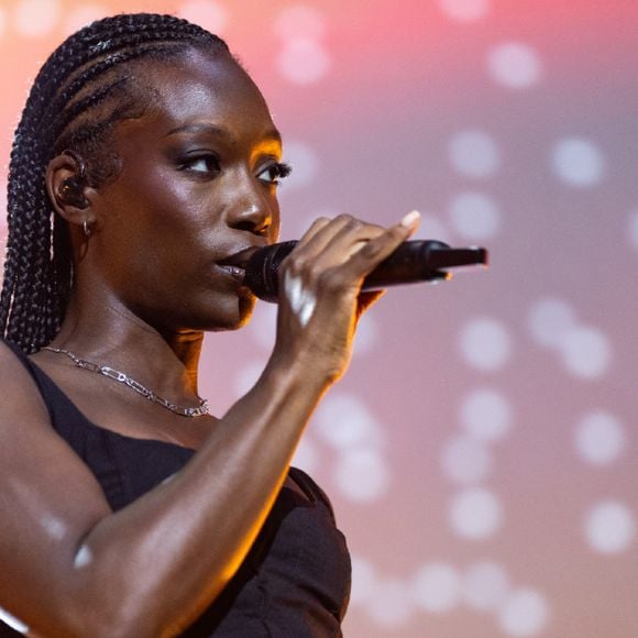 Juste Shani invitée de la première VOLUM Session : live et interview en exclu