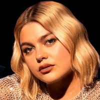 Louane : une tournée des Zénith pour ses 10 ans